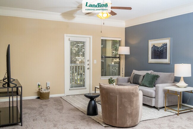 Foto del edificio - 1851 Satellite Blvd