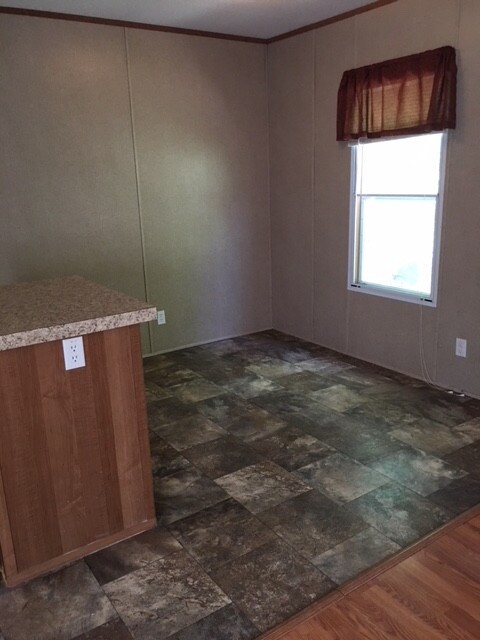 Building Photo - 466 Co Rd 5025