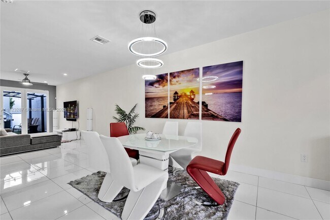 Foto del edificio - 10334 NW 66th St