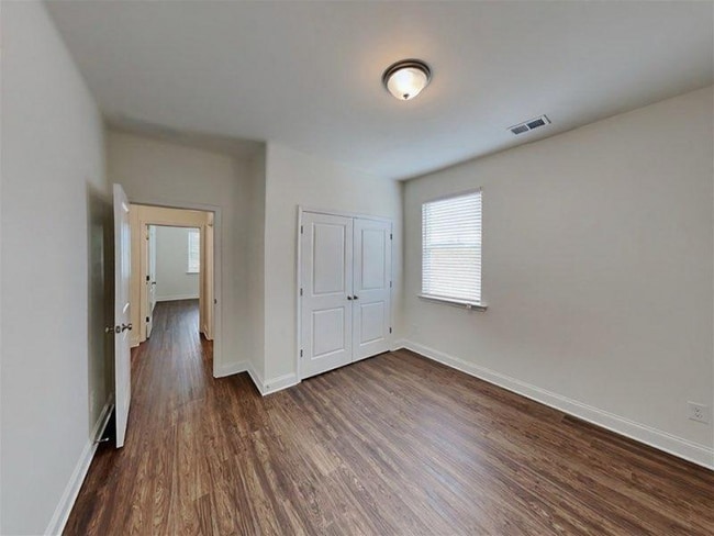 Building Photo - 6230 Bridlewood Ln