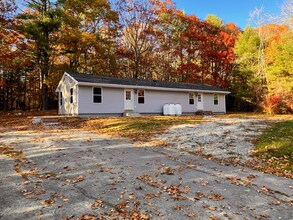Building Photo - 515 Bath Rd