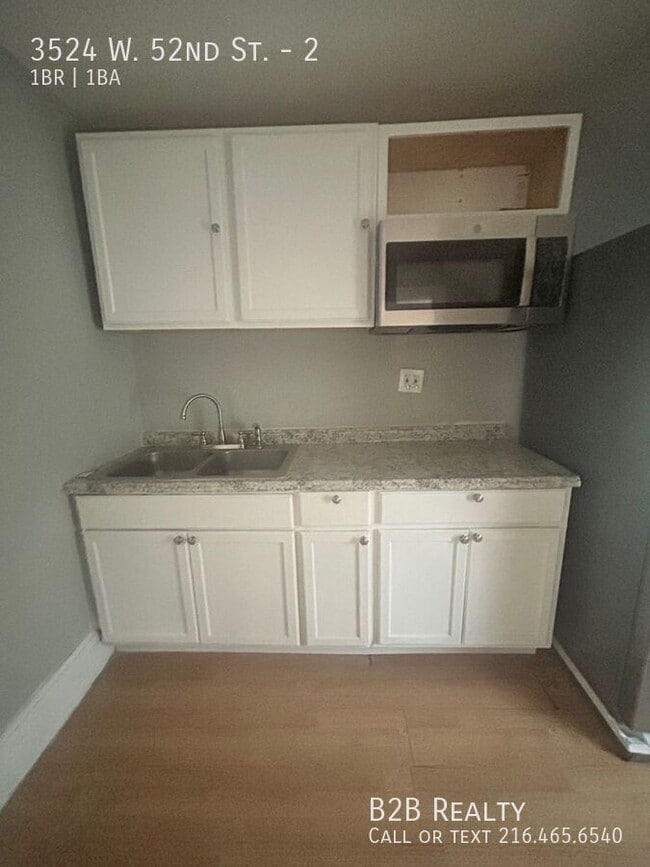 Building Photo - 3524 W 52nd St