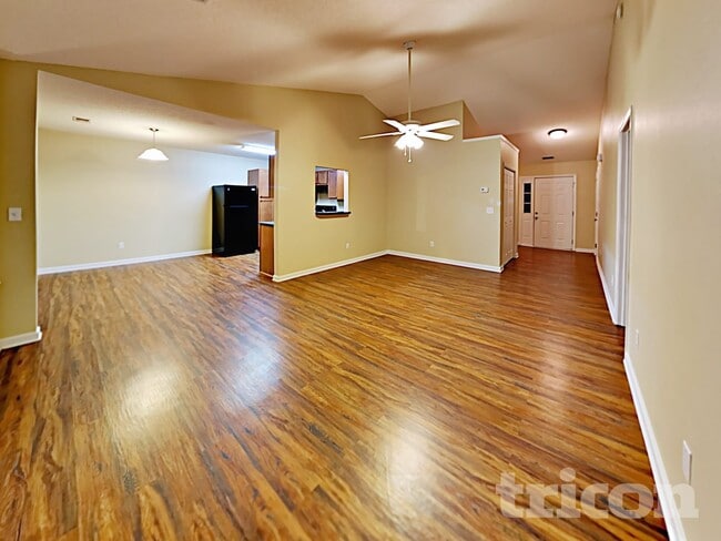 Foto del edificio - 162 Cogburn Rd