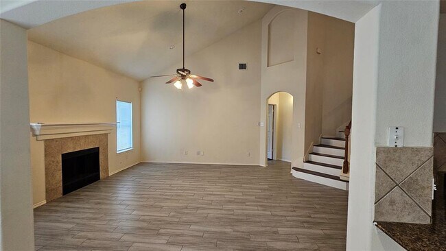 Foto del edificio - 1806 Vernal Glen Cir