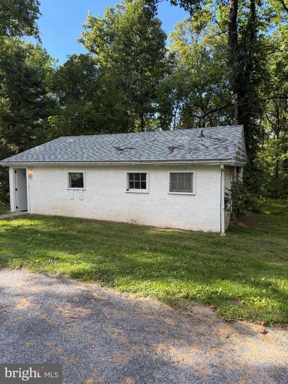Building Photo - 9 Woodchoppertown Rd