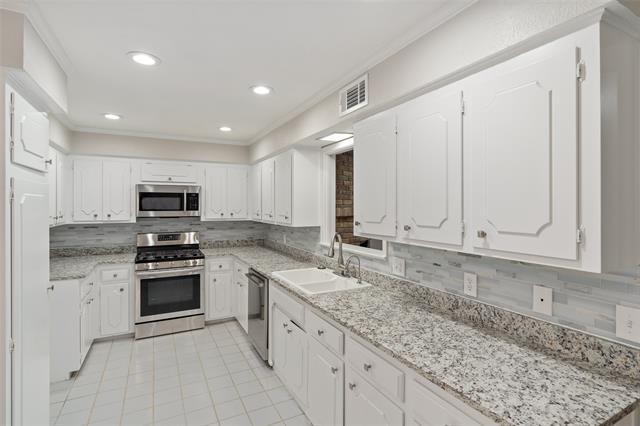 Foto del edificio - 4355 Harvest Hill Rd