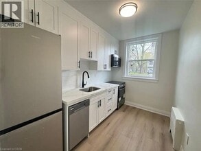 Building Photo - 32 Price Ave Building Photo - 32 Price Ave