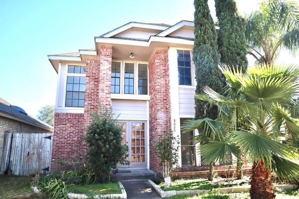 Foto principal - 8629 Kinghaven St