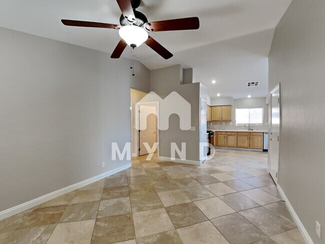 Building Photo - 10429 Aloe Cactus St