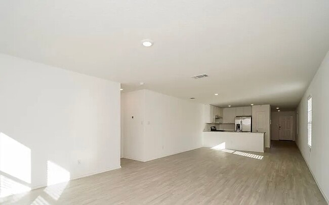 Building Photo - 10239 Devon Wheel St