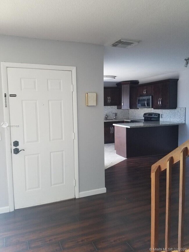 Building Photo - 2506  Camelot Ct   Cooper City Fl 33026