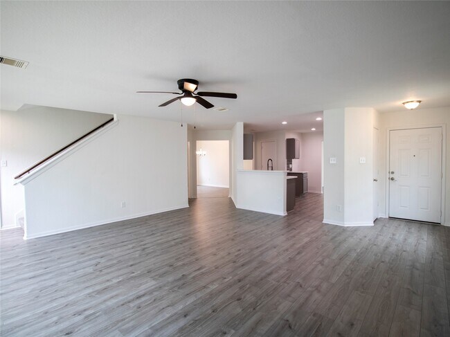 Building Photo - 2314 Zephyr Ln
