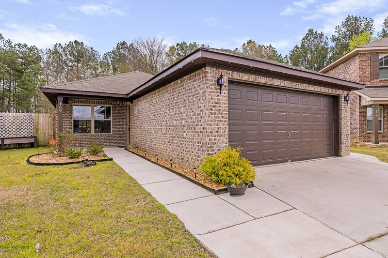 Foto principal - 160 Winstead Cir