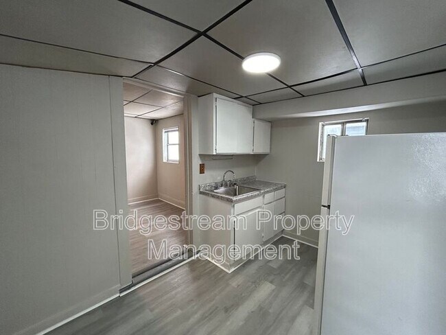 Foto del edificio - 539 S Monroe St