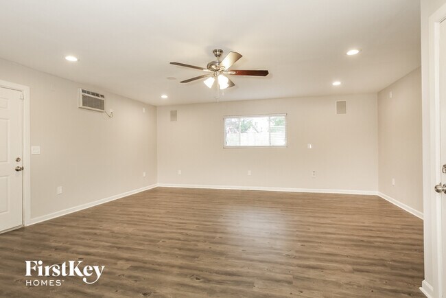 Foto del edificio - 13269 N 56th Ave