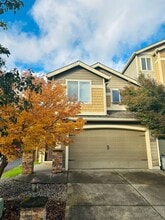 Building Photo - 10214 NE 4th St Building Photo - 10214 NE 4th St