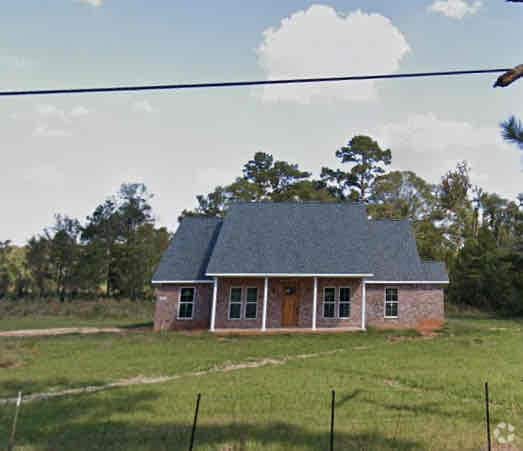 Building Photo - 33736 LA-43