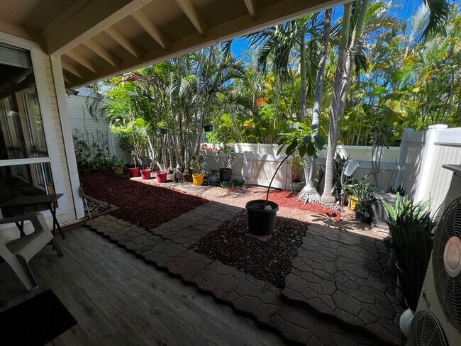 Foto del edificio - Spacious 3-Bedroom, 3-Bath Home in The Arbors
