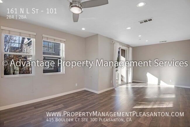 Foto del edificio - 161 N L St