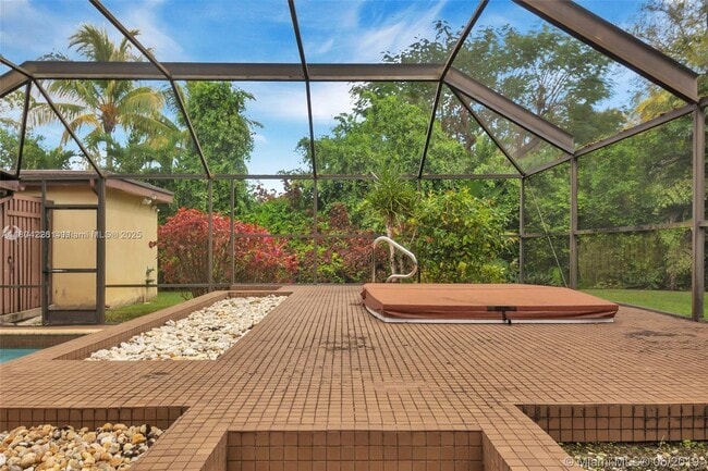 Building Photo - 7440 SW 70th Ter