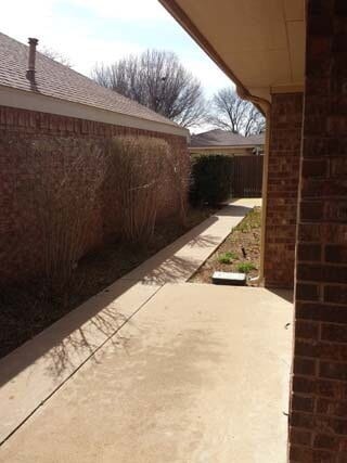 Building Photo - Spacious Townhome Southwest Lubbock
