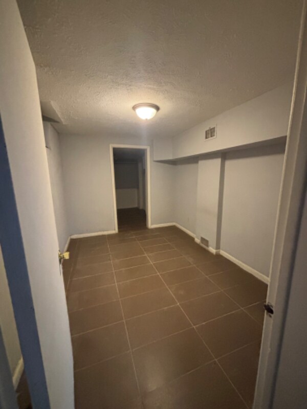 Foto del edificio - 3524 Cass St