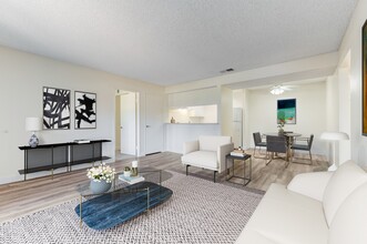 Building Photo - Redlands Park Apartments