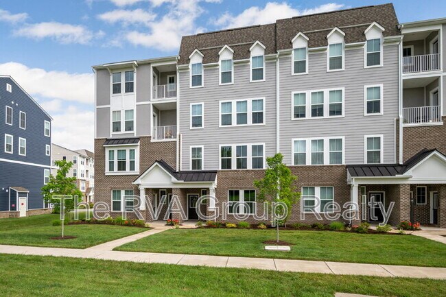 Foto del edificio - 14479 Hancock Towns Dr