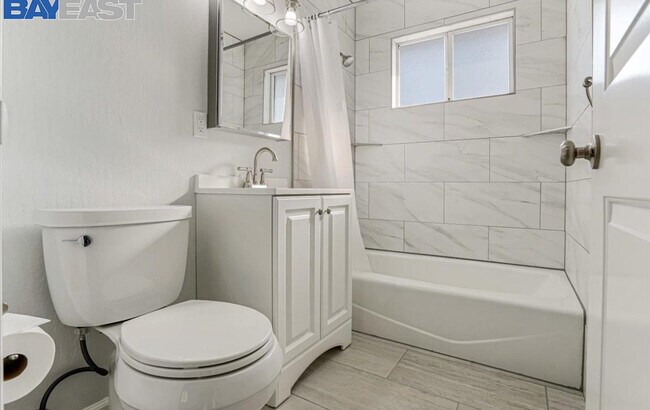 Foto del edificio - 3118 Capewood Ln