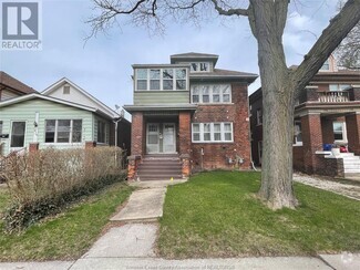 Building Photo - 984 Bruce Ave