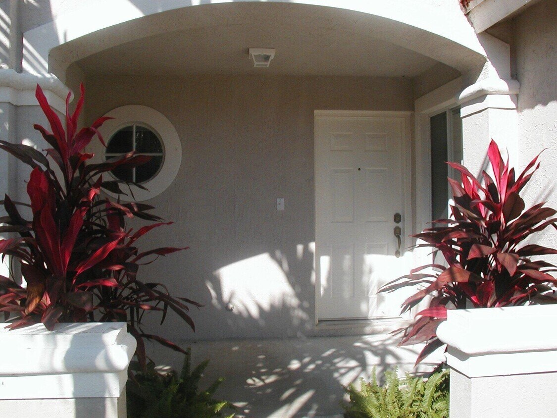 Building Photo - 7052 Hawks Nest Terrace