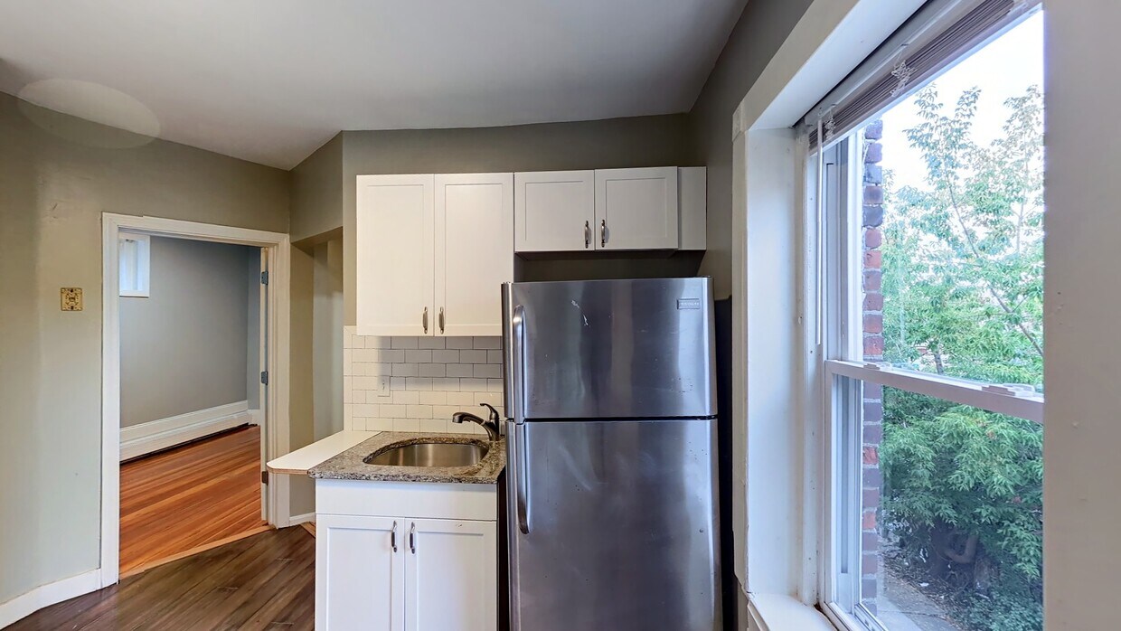 Primary Photo - 4A Weld Ave