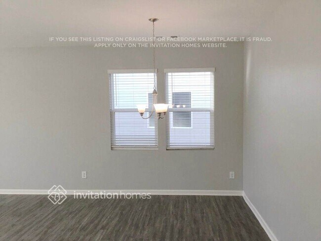 Foto del edificio - 4937 Fawnwood Dr