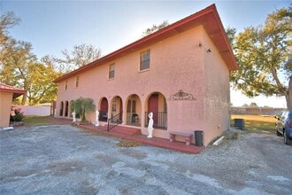 Building Photo - 751 Rebecca St