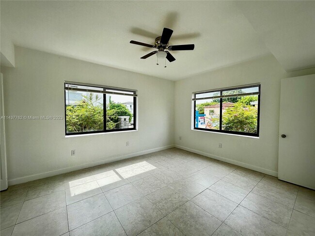 Building Photo - 875 80th St