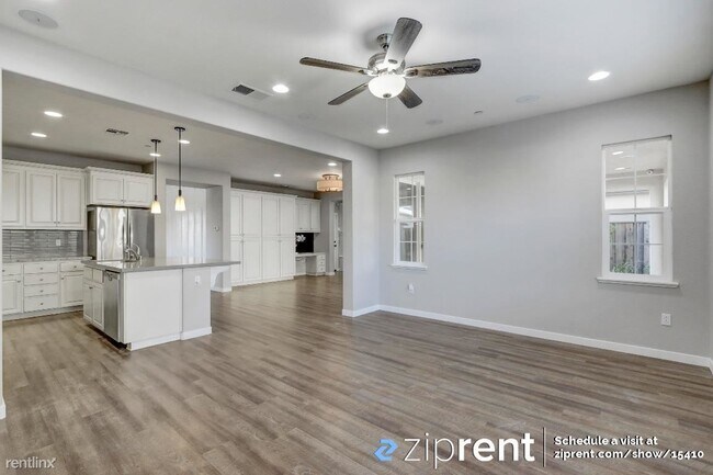 Building Photo - 4 br, 3.5 bath House - 872 Ibis Dr, Oakley...