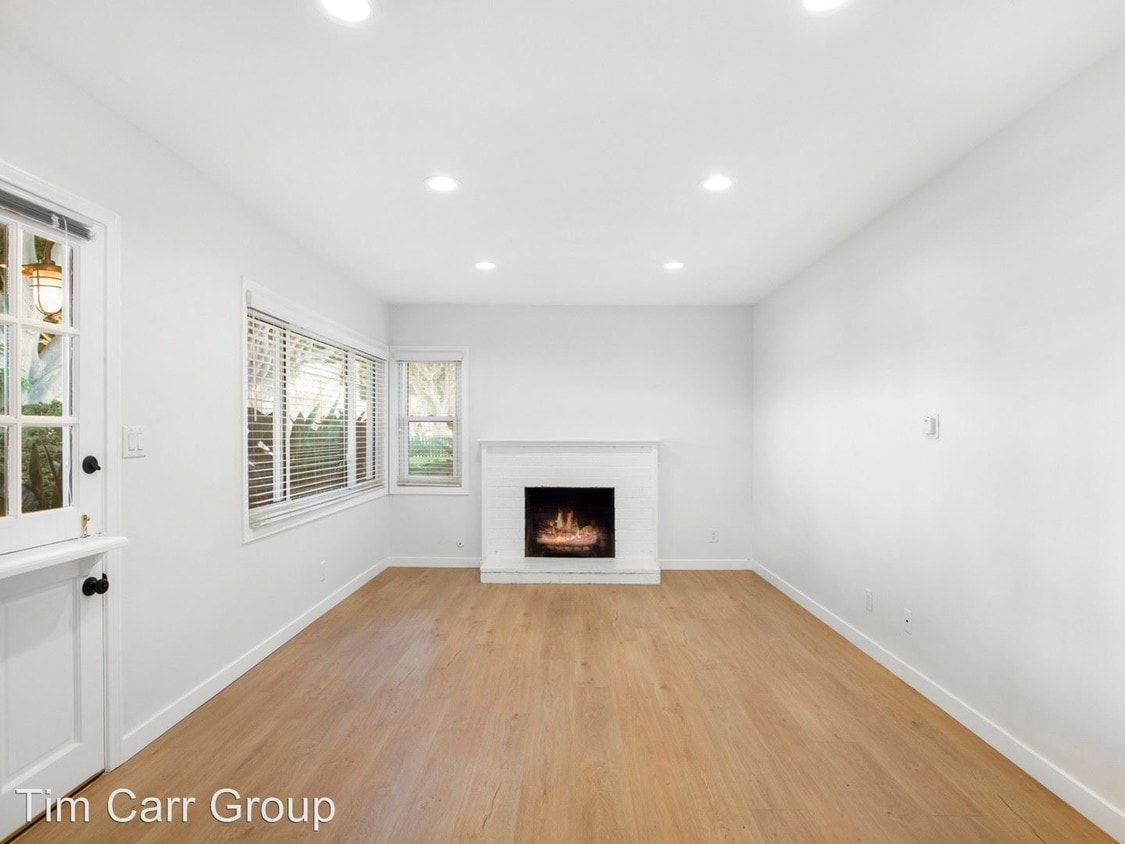 Primary Photo - 1500-1504 Clay St