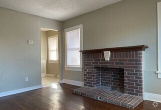 Building Photo - 1412 NW 11th St