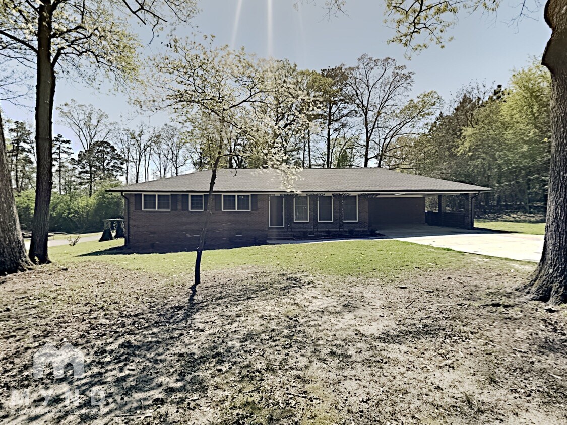 Primary Photo - 2529 Britt Rd