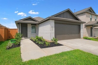 Building Photo - 1107 Rustic Willow Dr