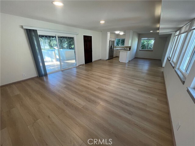 Foto del edificio - 215 W 11th St