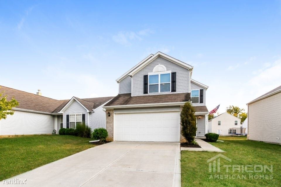 11411 Long Lake Ln, Indianapolis, IN 46235 House Rental in
