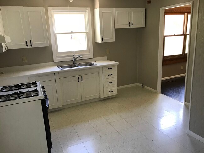 Cocina - 2814 Greenbush St