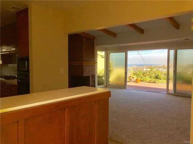 Building Photo - 329 Avenida Atezada Redondo Beach CA 90277
