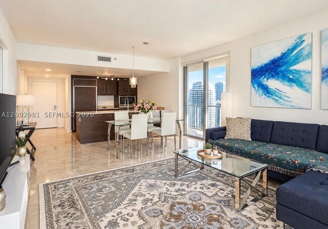 Building Photo - 475 Brickell Ave