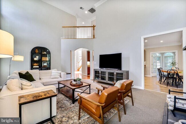 Foto del edificio - 6300 Berkshire Dr