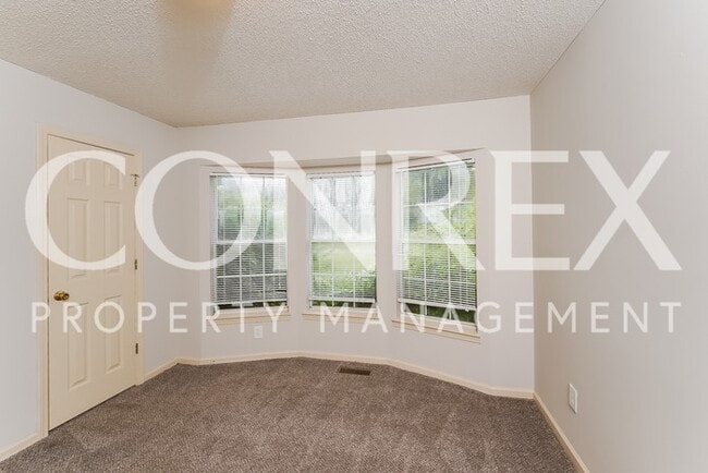 Building Photo - Wide Open Spaces -- One Month Free Rent!