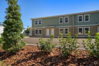 Building Photo - 8405 Daves Homes Pl