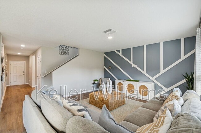 Foto del edificio - 601 Ambleside Dr