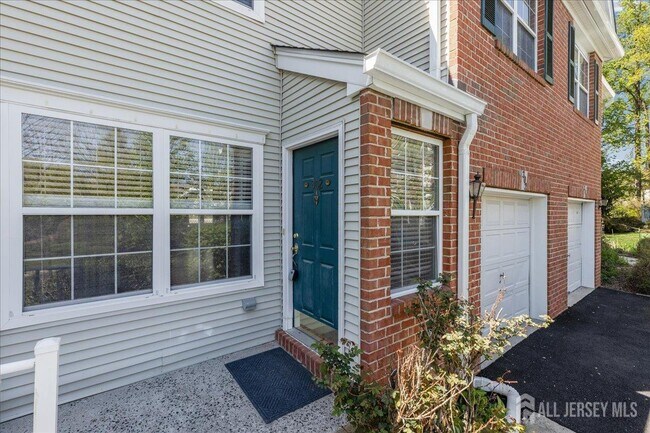 Foto del edificio - 302 Wellington Park Dr